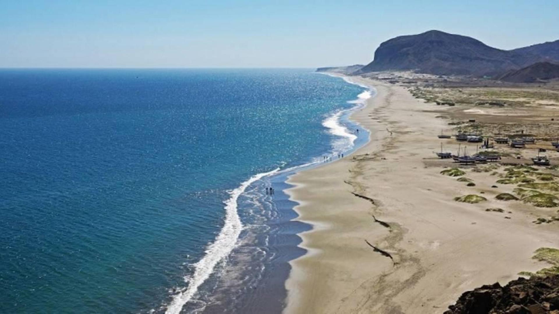 Un equipo de científicos busca nuevos antibióticos en el mar de Perú