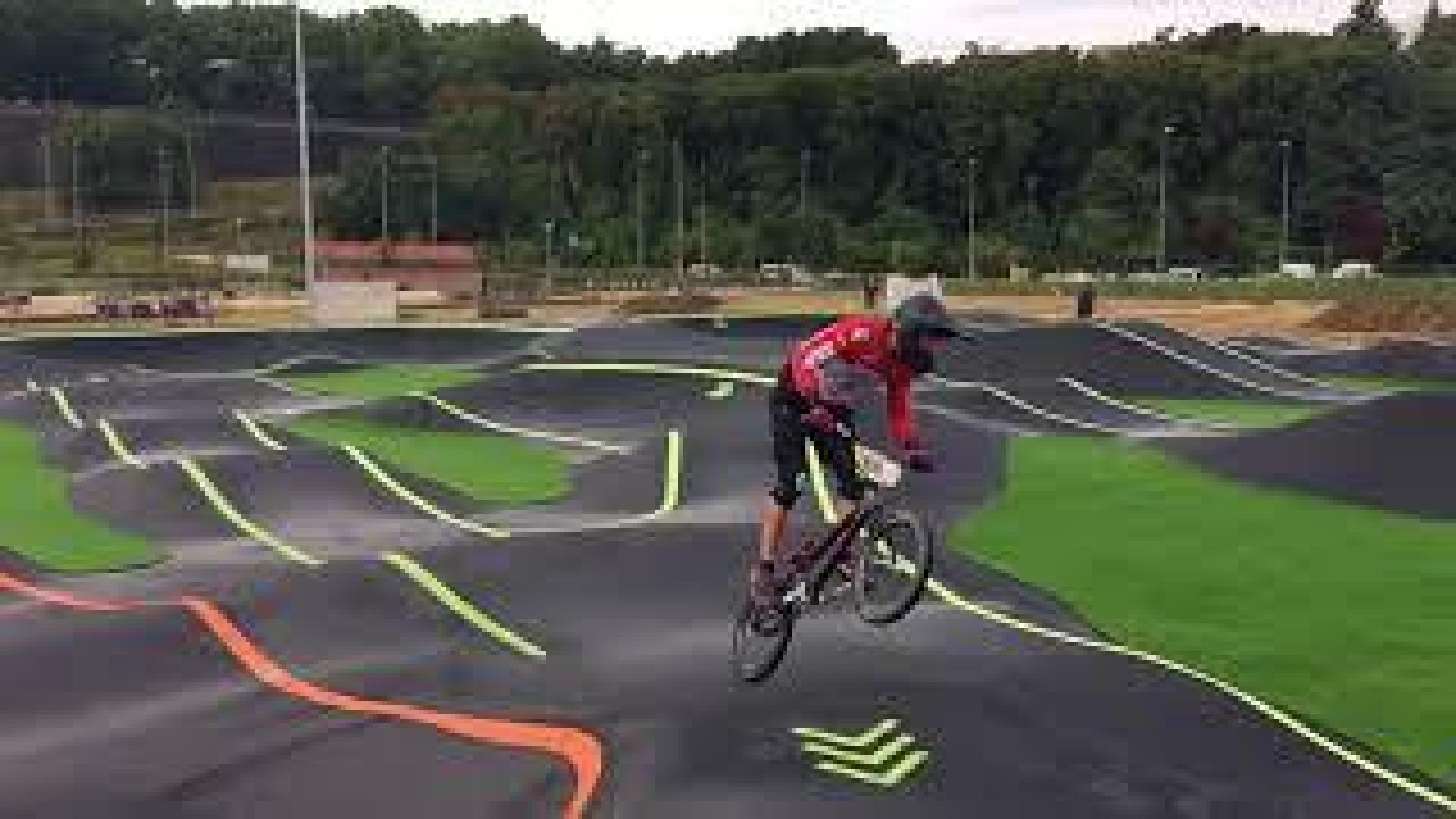 Nueva pista de 'pump track' en Trinitarios