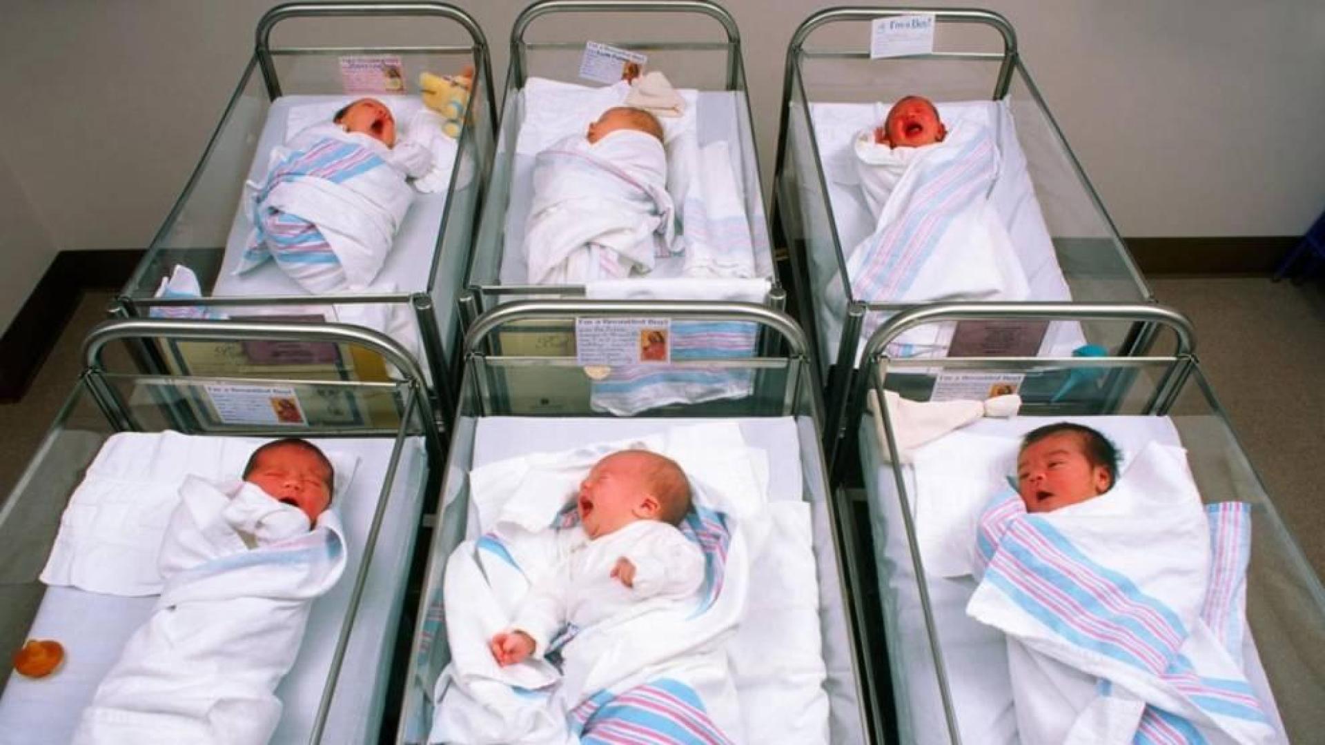 Las claves del proyecto de ley que reducirá el IRPF por maternidad y paternidad
