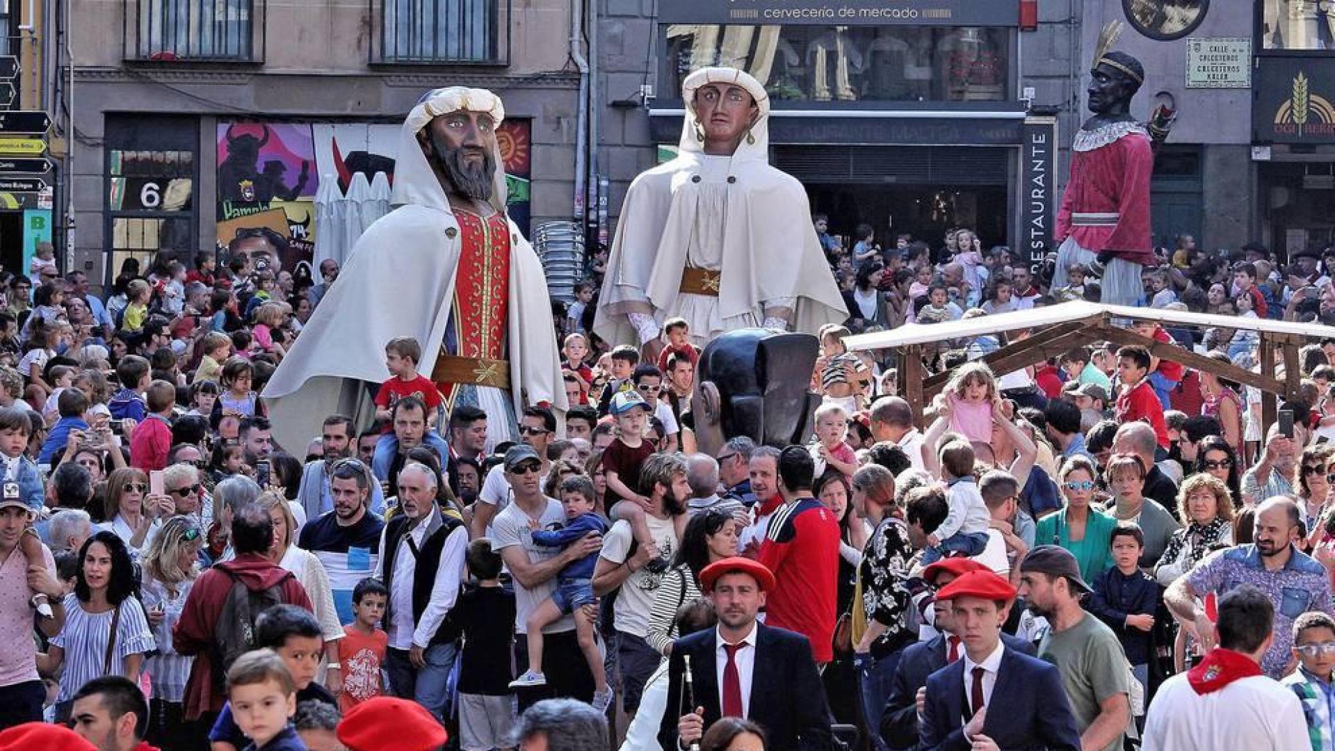 Un Privilegio festivo y de multitudes en Pamplona