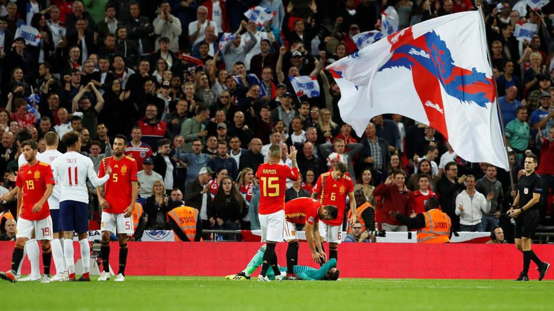 España y Luis Enrique debutan con victoria