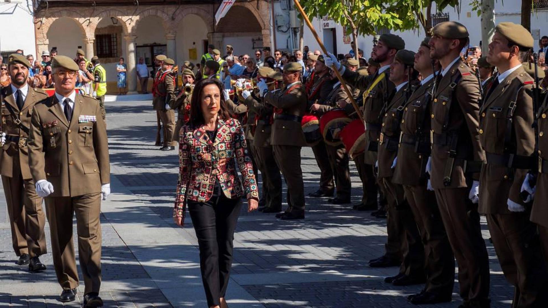 Robles dice que se han sacado las cosas "de quicio" en la polémica sobre armas