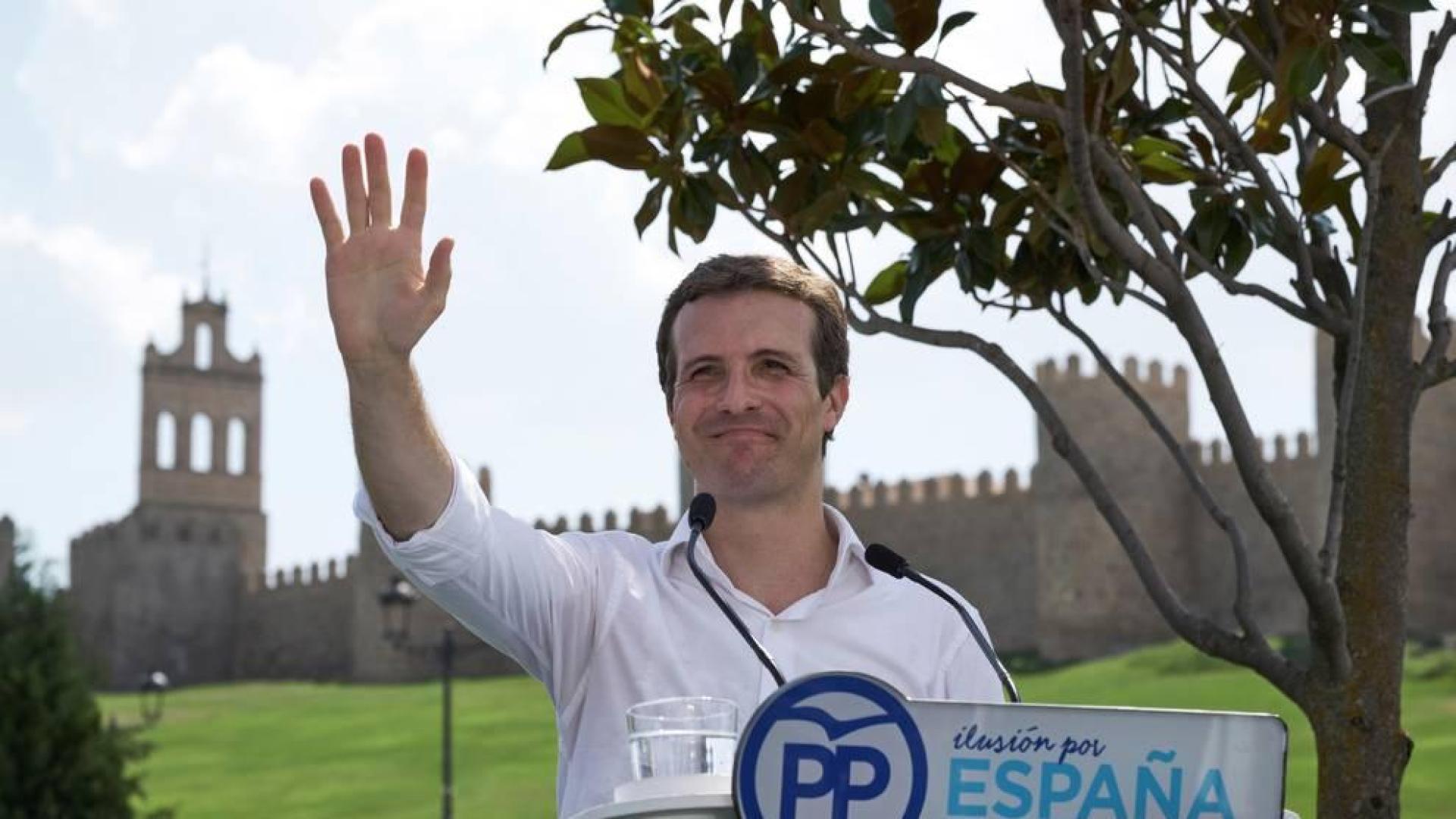 Casado acusa a Sánchez de buscar la crispación y fortalecer al separatismo
