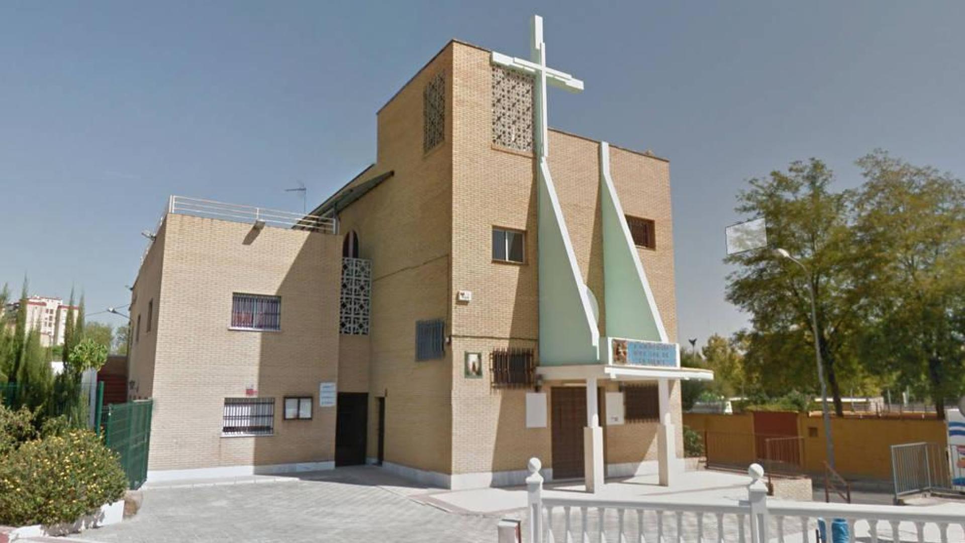 Fallece una anciana tras volcar su silla de ruedas a la salida de una iglesia de Camas