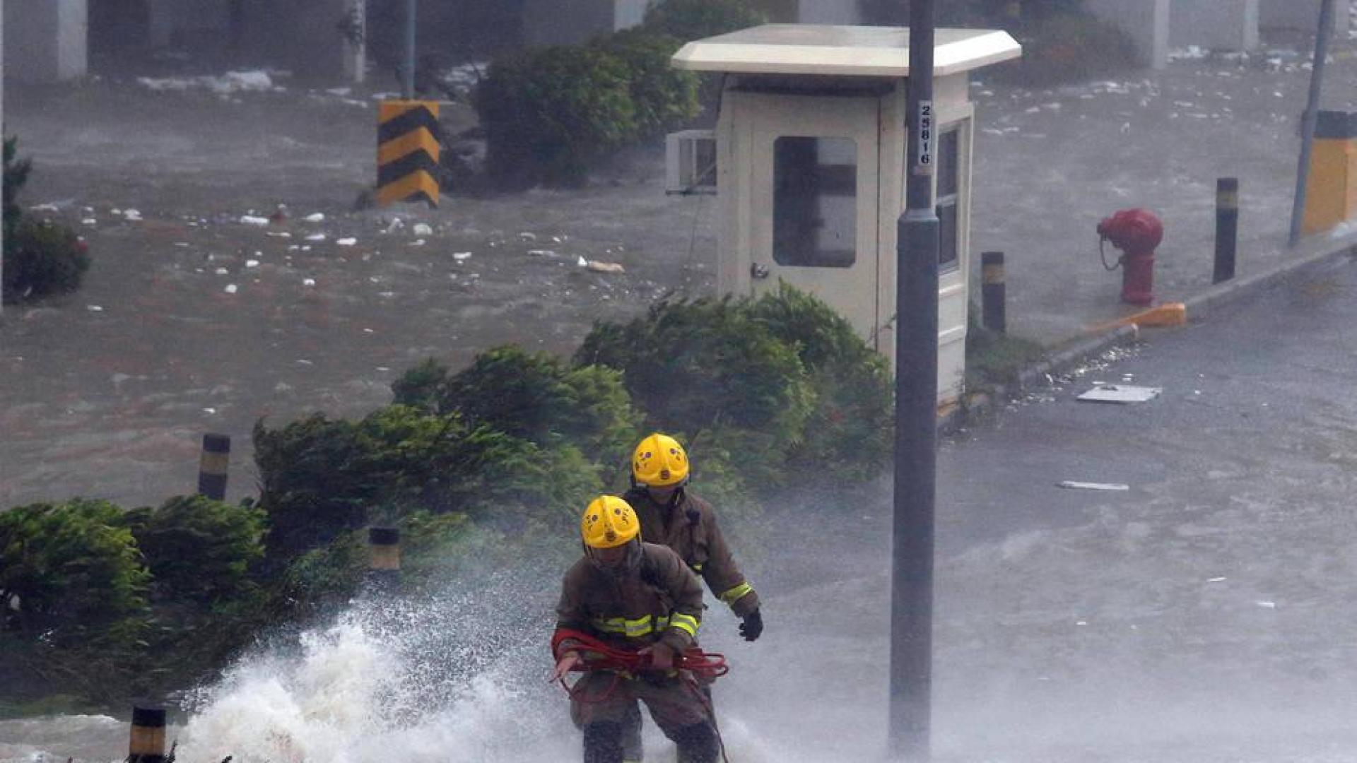 Mangkhut causa estragos en China tras dejar 29 muertos en Filipinas