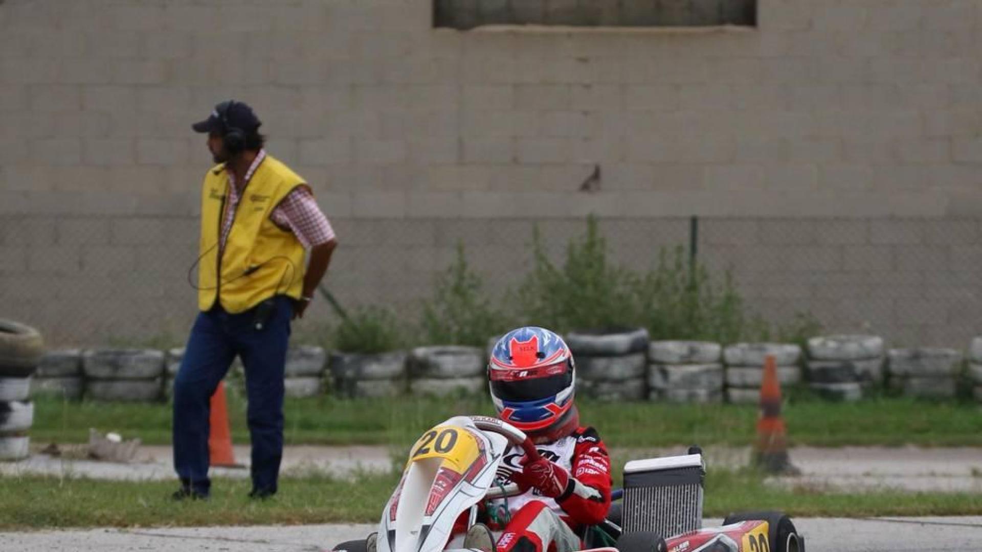 El piloto navarro Javier Lara, tercero en Cataluña