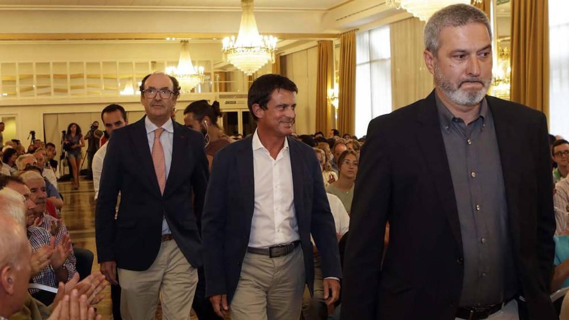 Valls asegura en Pamplona que el modelo de Europa está en peligro