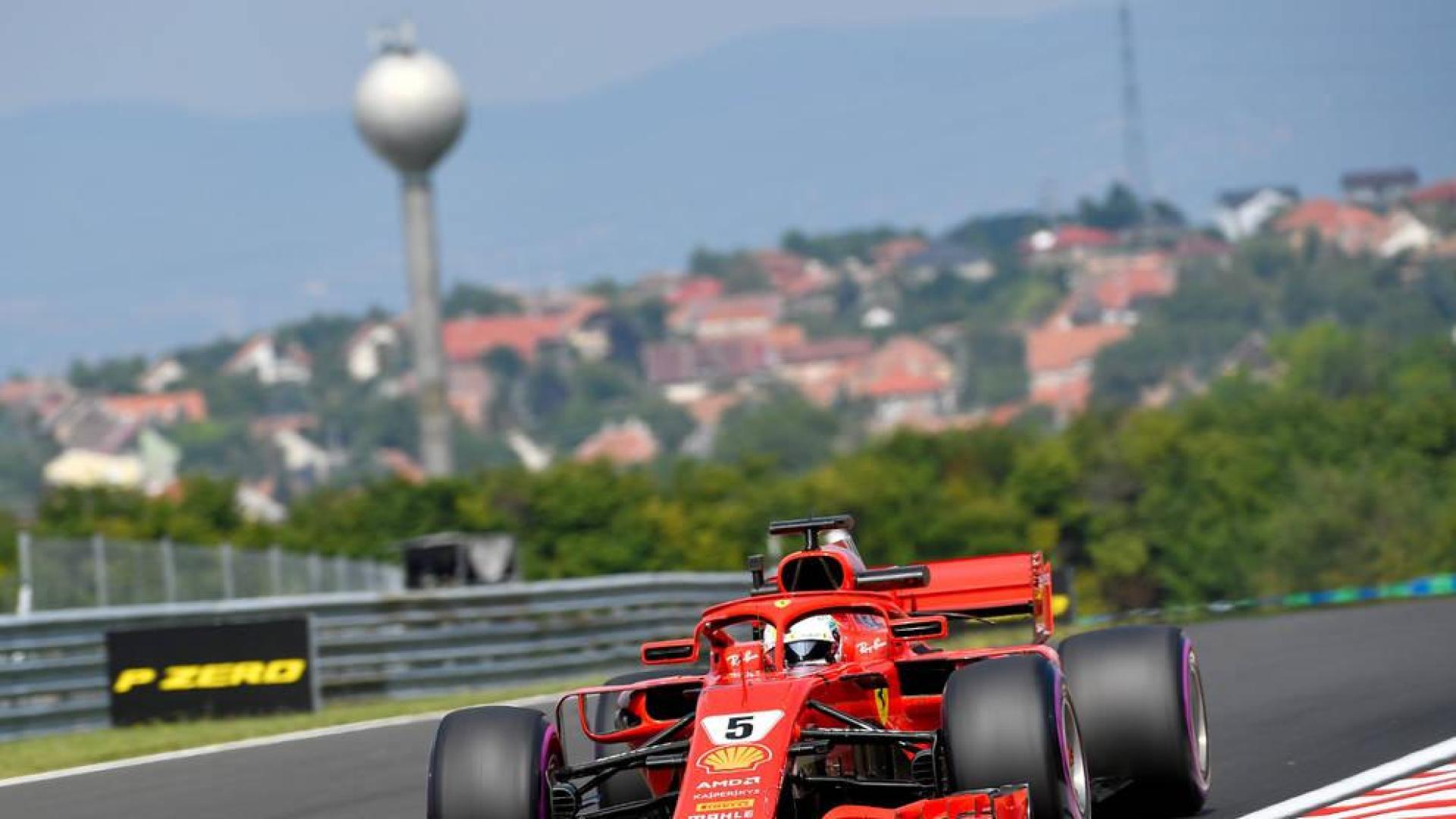 Vettel lidera en Hungría, Hamilton es quinto y Red Bull se apunta a la fiesta
