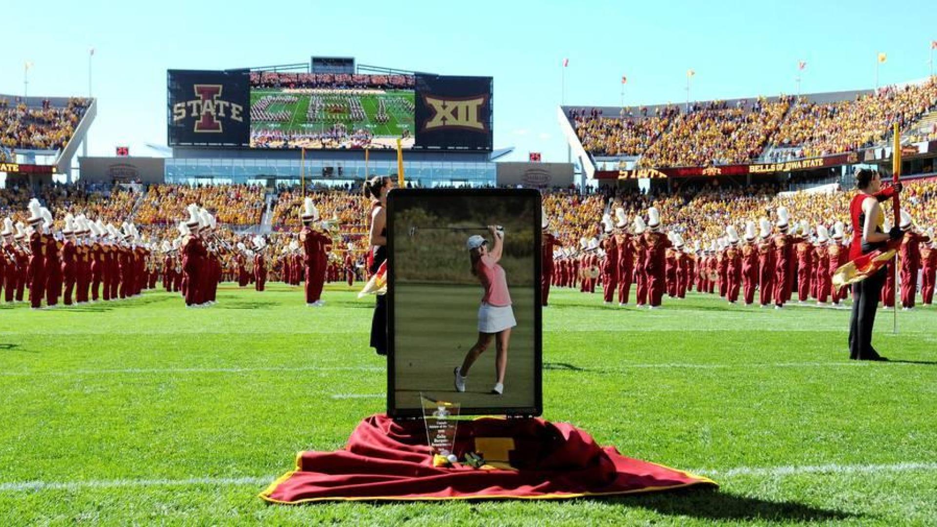 Homenaje en la Universidad de Iowa a la joven golfista española asesinada