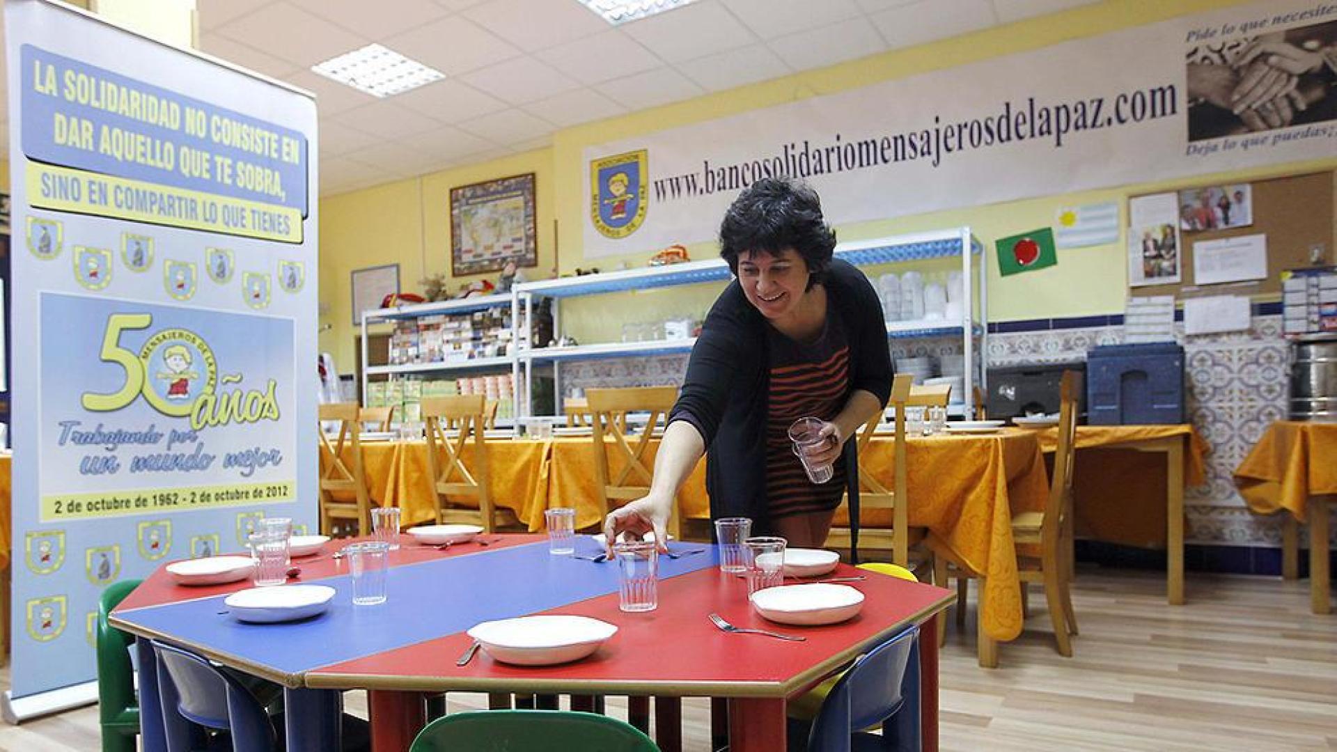 La pobreza deja más niños sin amparo y llena los centros de día