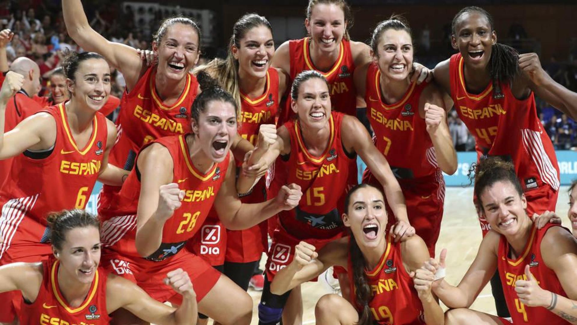 España renace por orgullo para luchar por las medallas en el Mundial