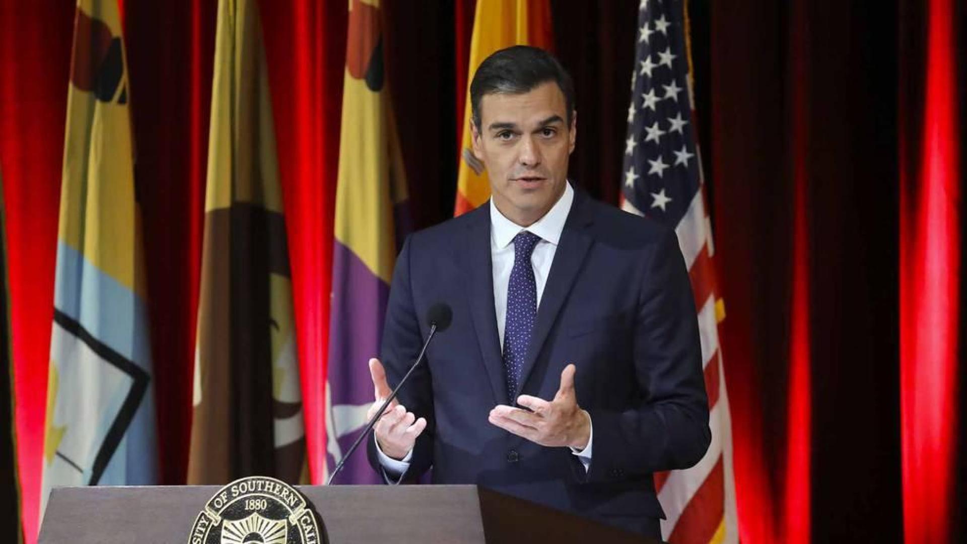 Sánchez resiste pese a perder el control de la agenda