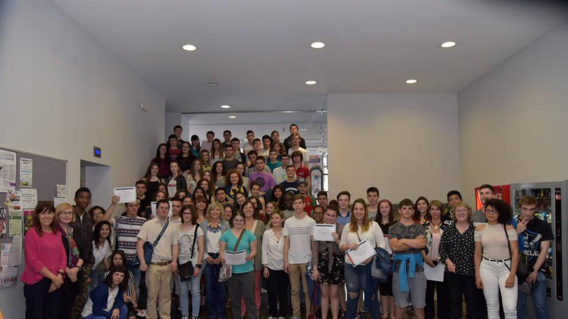 76 corresponsales juveniles reciben en Pamplona reconocimientos por su labor