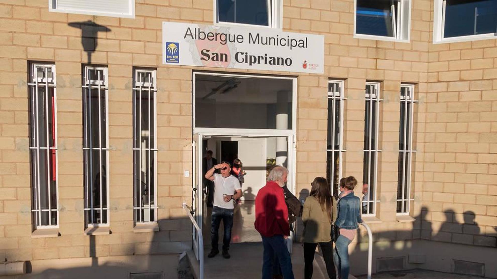 La sociedad Gastizun deja la gestión del polideportivo y del albergue de Ayegui