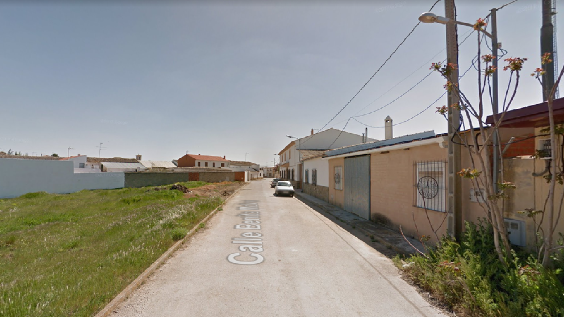 Trasladado al hospital un hombre atacado por un perro en El Pedernoso (Cuenca)