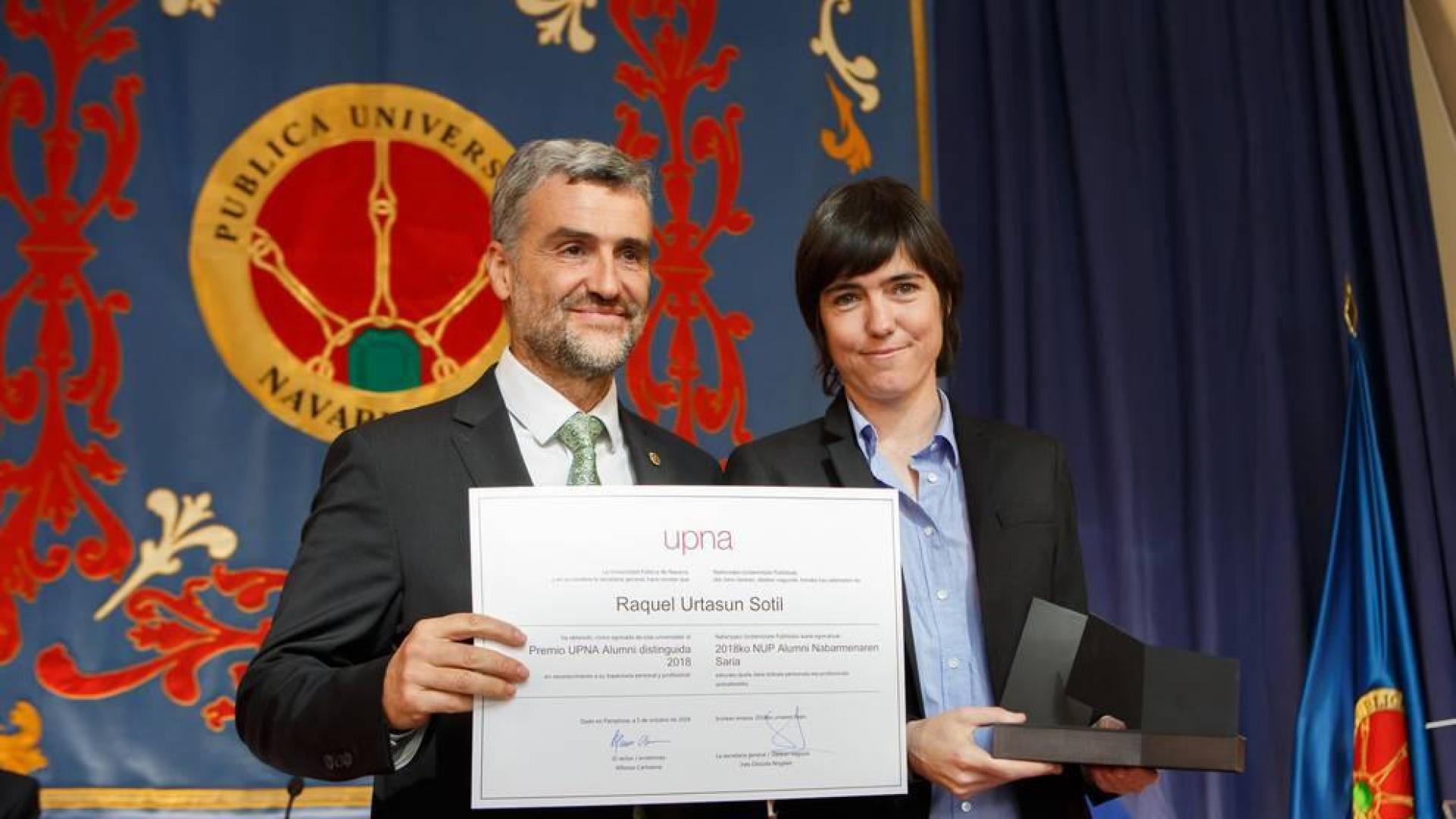 El CEIN y la ingeniera Raquel Urtasun, premiados por la UPNA