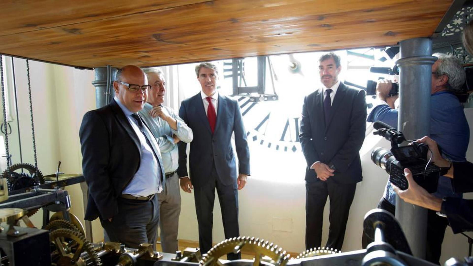 El reloj de la Puerta del Sol dará por primera vez las campanadas para Canarias