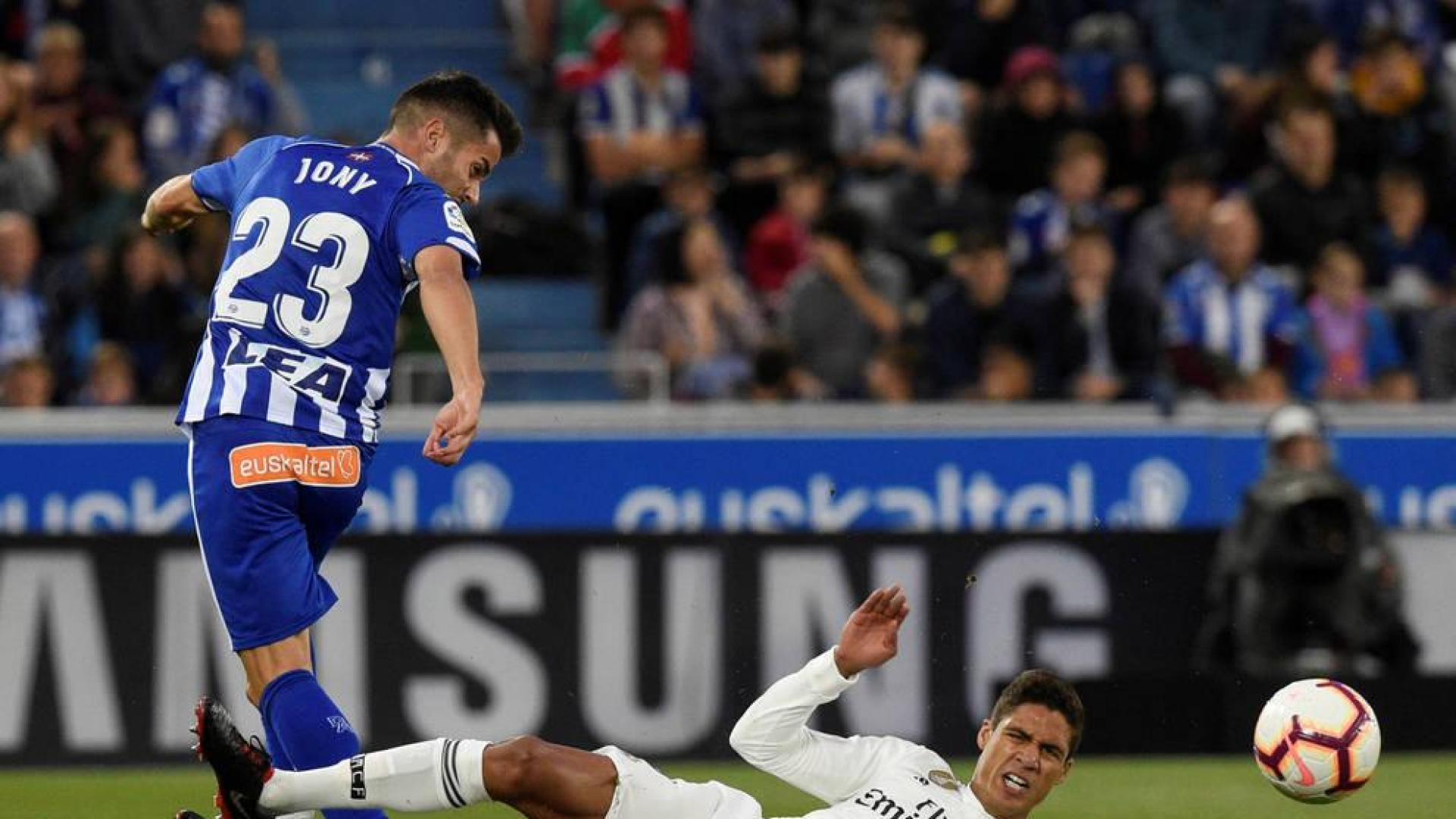 El Alavés vence al Real Madrid en el último suspiro