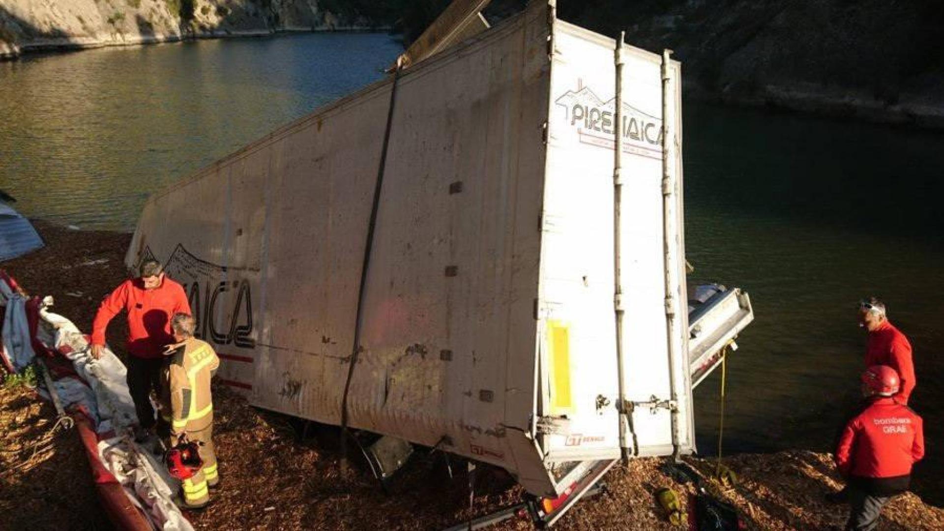Tres muertos y 5 heridos en 3 accidentes de tráfico esta mañana en Cataluña
