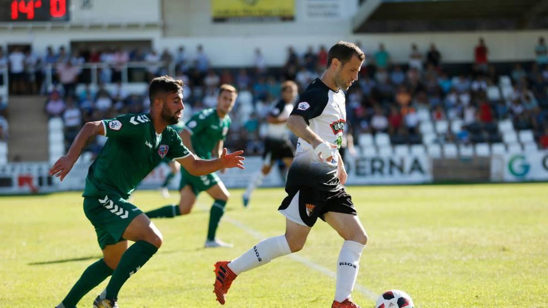 El Tudelano rescata un punto
