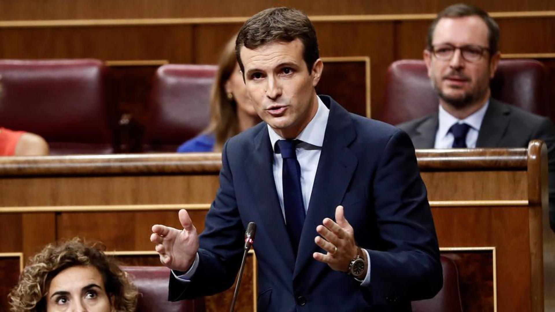 Casado pide a Sánchez que "libere" a España de su "lastre" y convoque elecciones