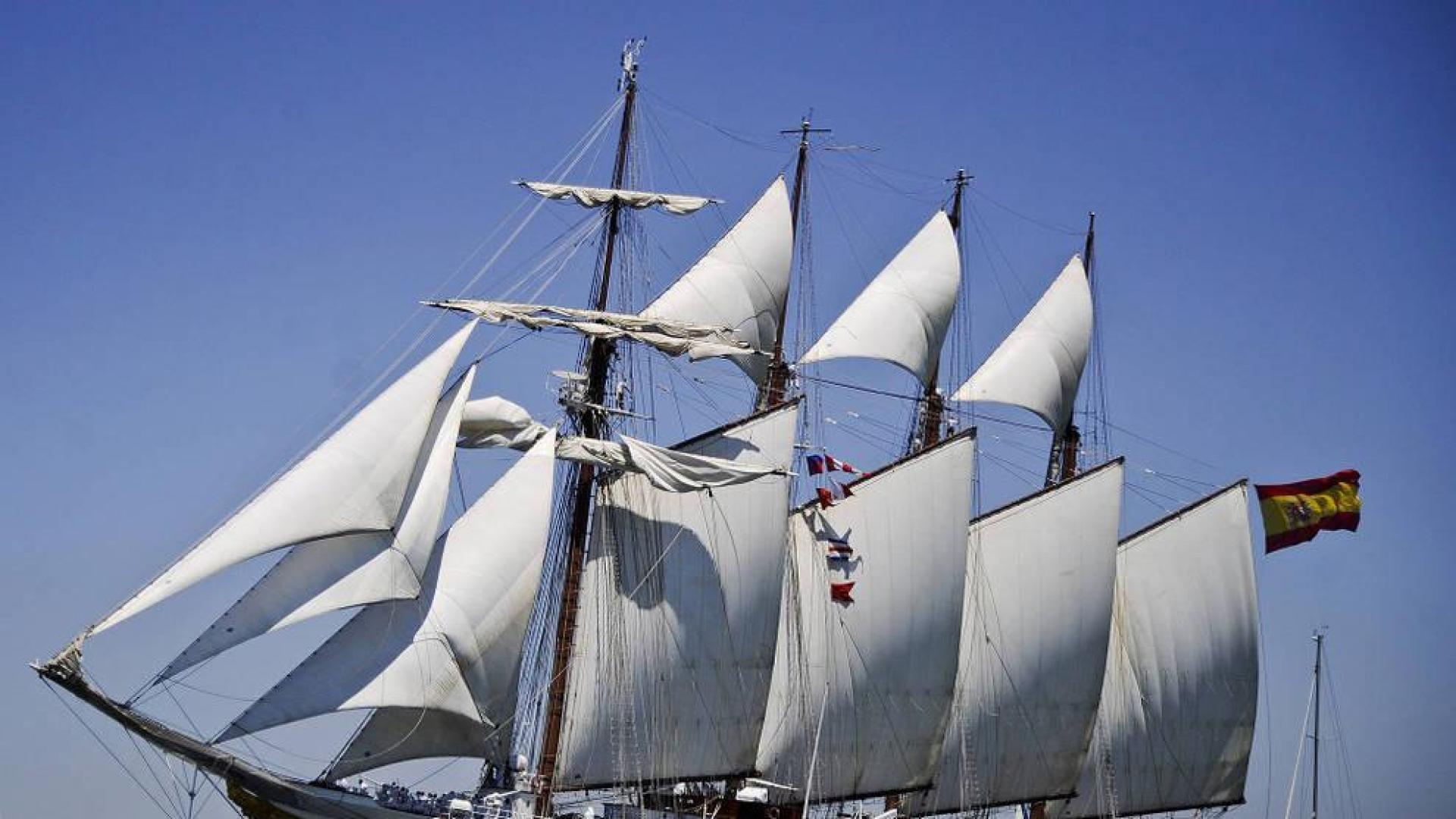 El buque escuela 'Juan Sebastián Elcano'.