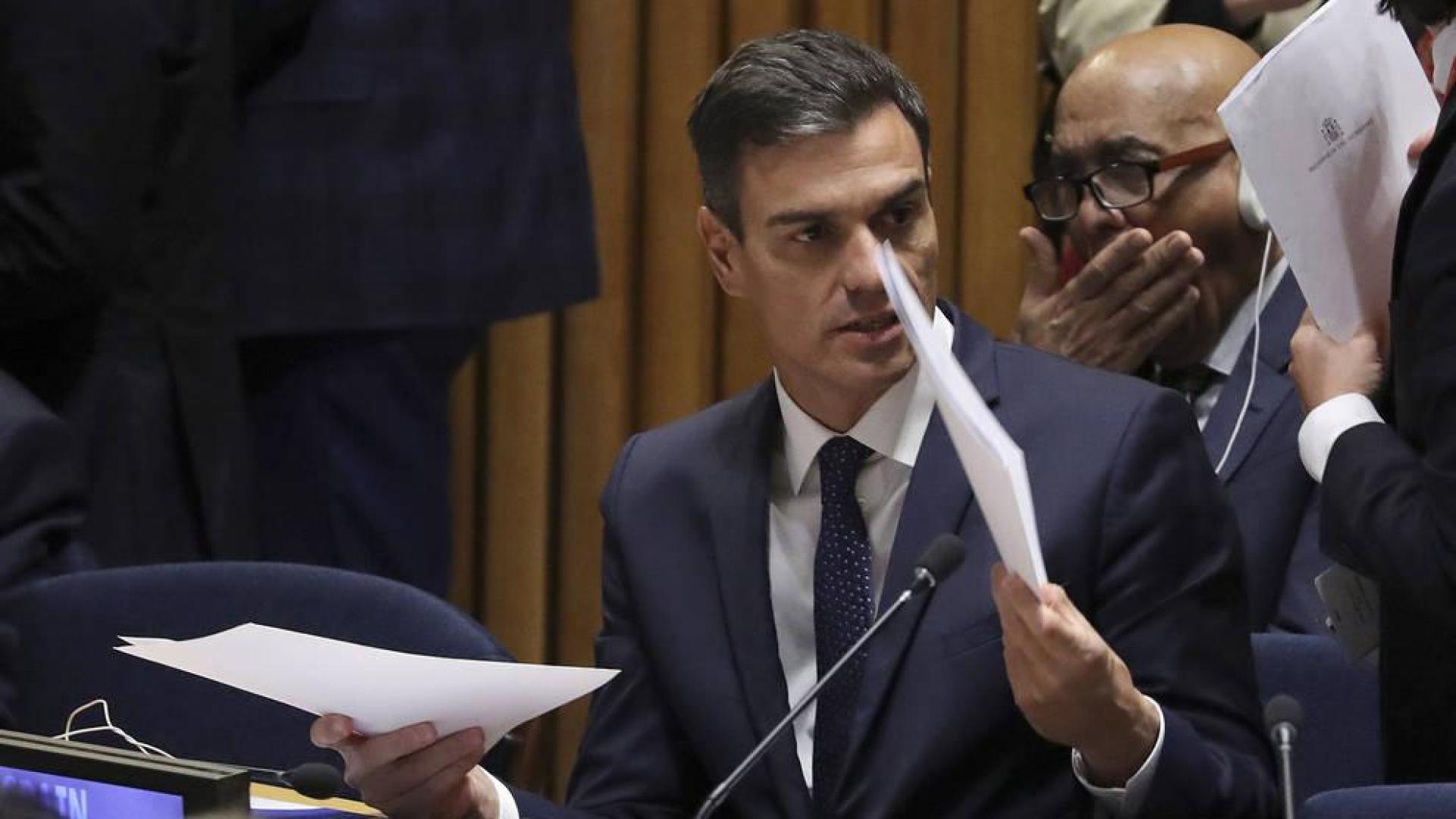 Pedro Sánchez: "No nos va a marcar la agenda política un corrupto"