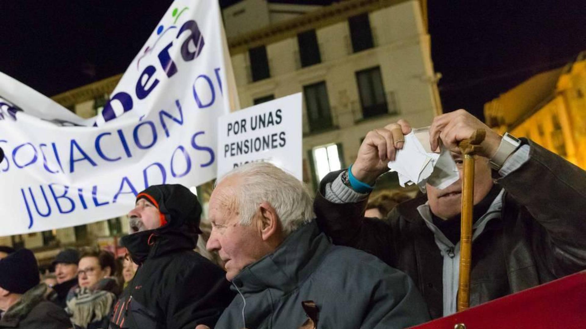 Tudela y Pamplona se han sumado a otras manifestaciones que ha habido en el resto del país para reclamar pensiones dignas.