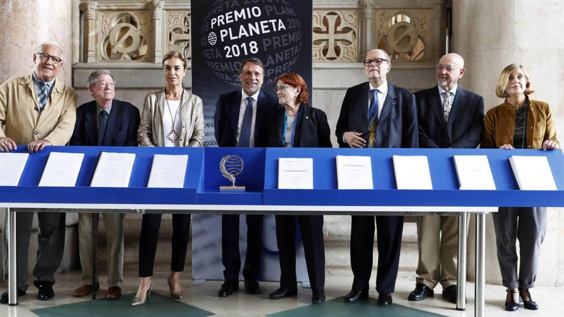 La temática femenina y el suspense ganan terreno en el Planeta a la novela histórica