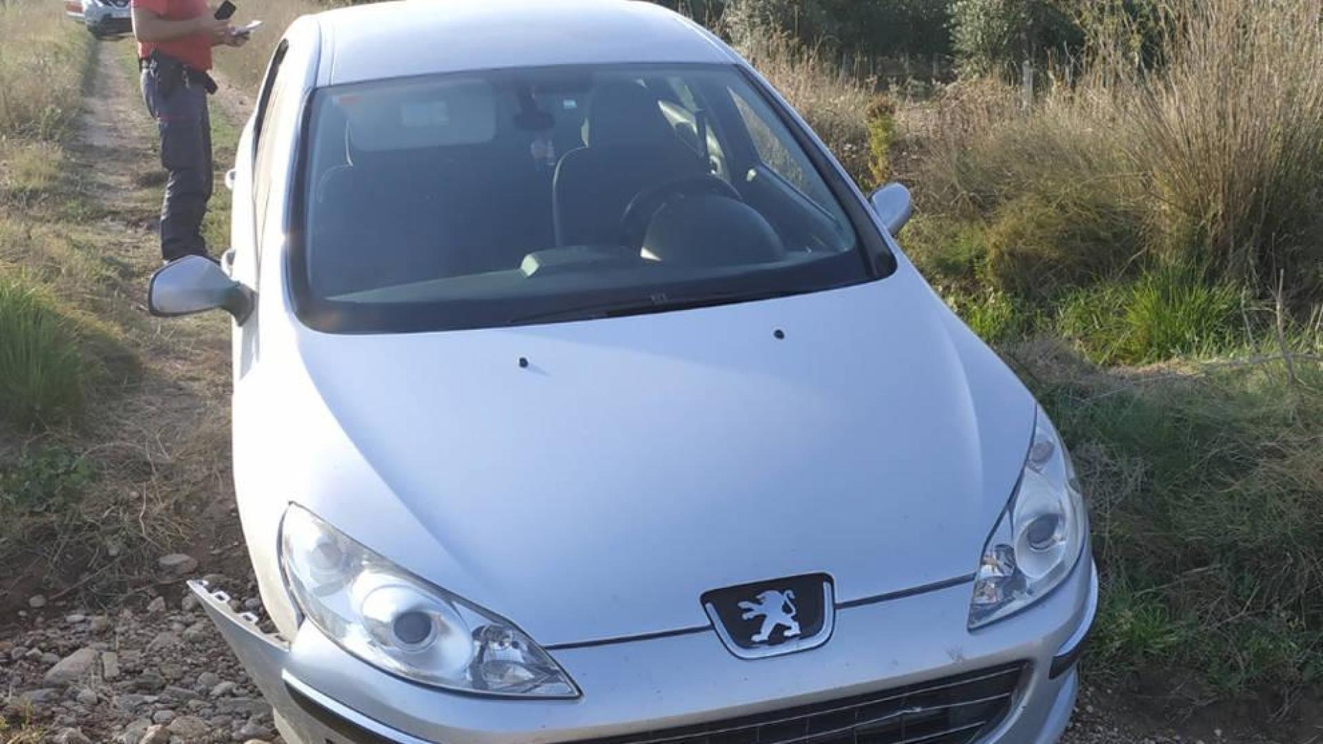 Detenido en Cascante por robar un turismo en una empresa