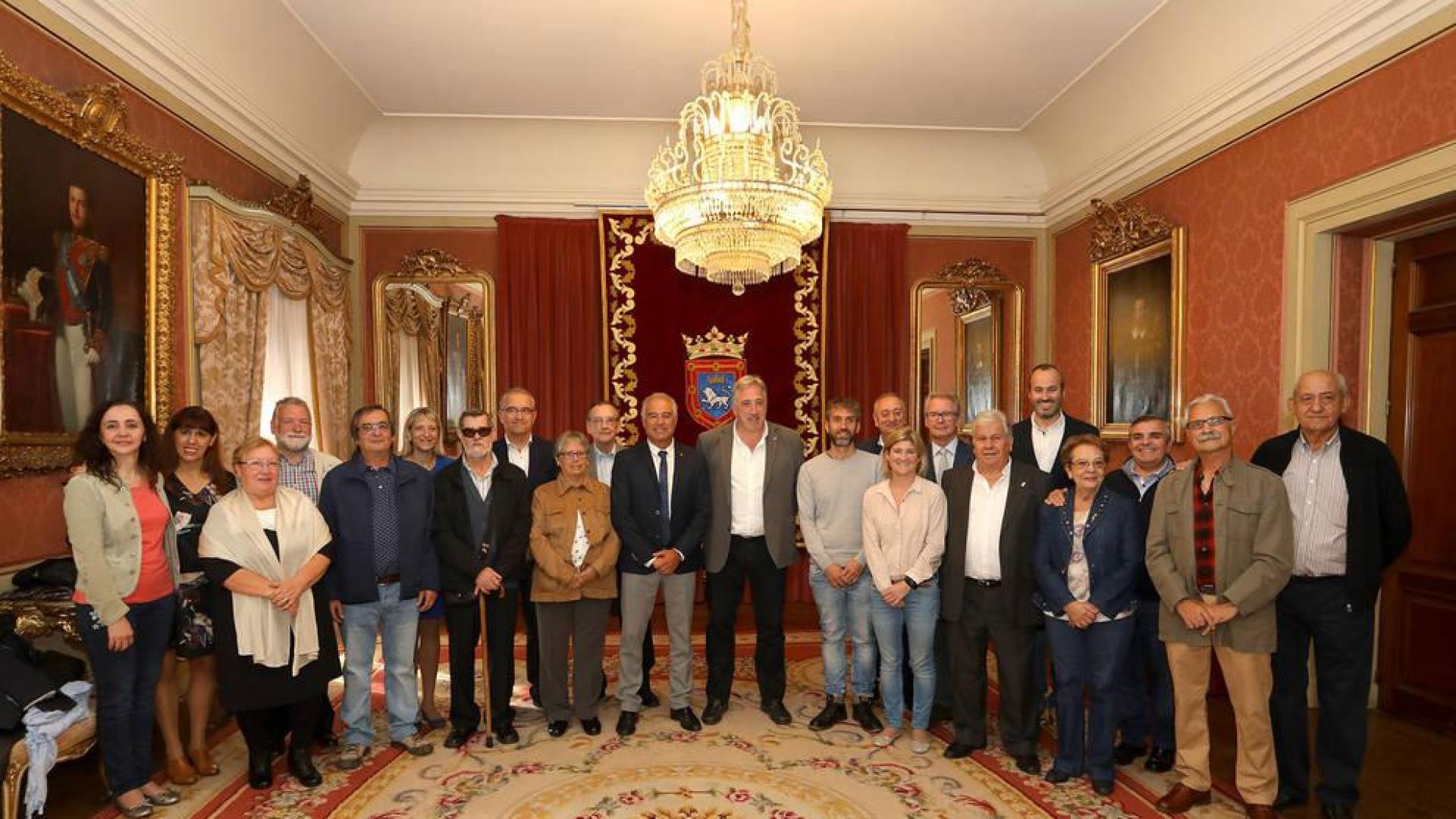 Homenaje a la Federación de Casas Regionales de Navarra en su XXX Semana Cultural