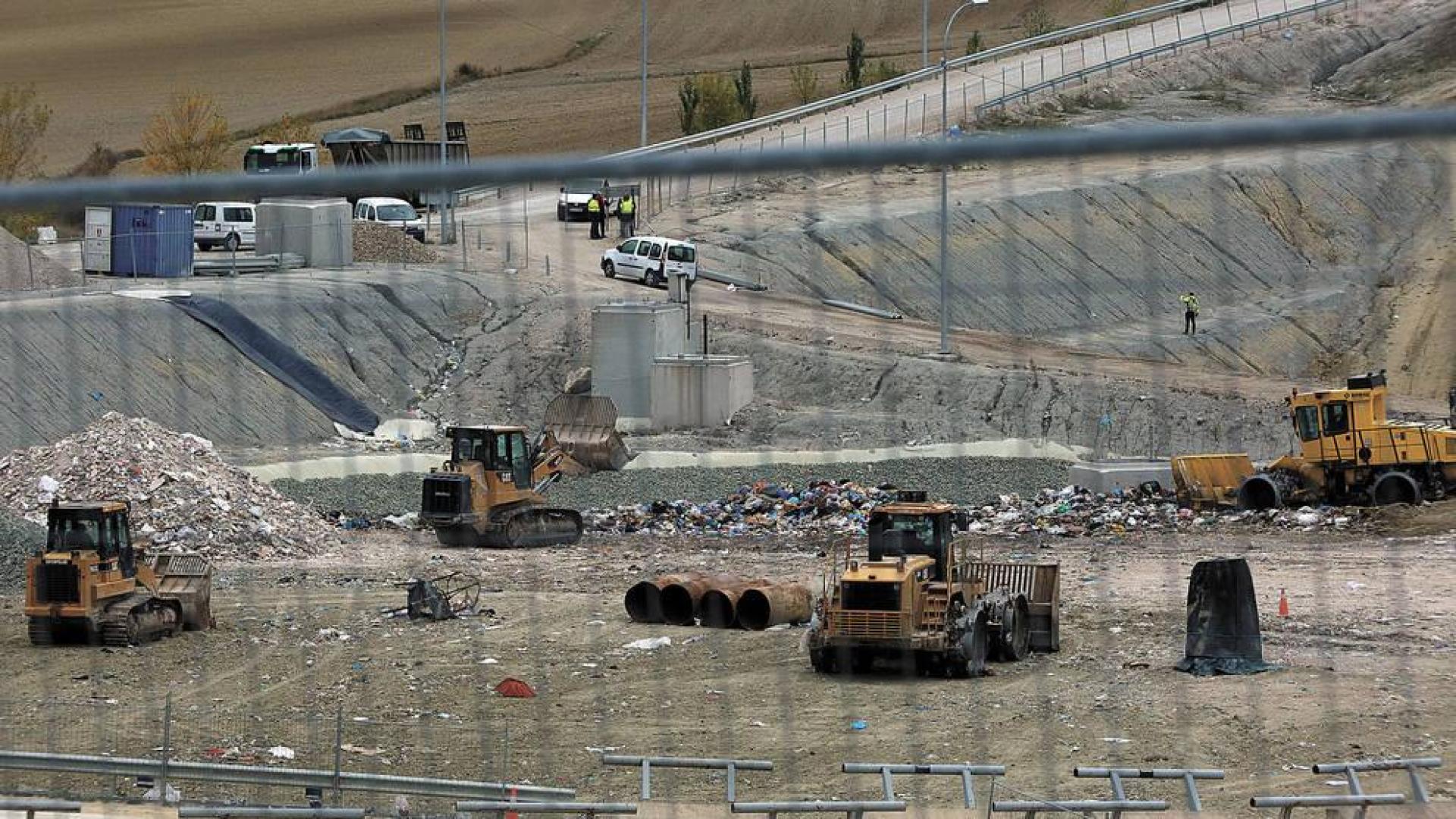 Mancomunidad da luz verde a la subida en residuos y agua para 2019