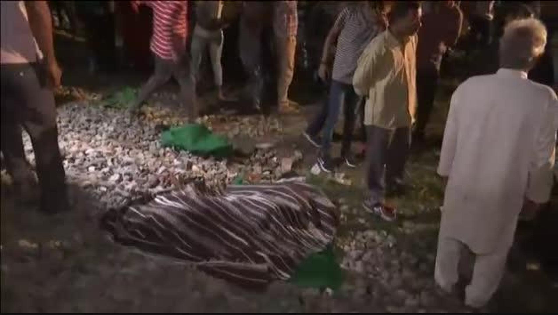 Decenas de muertos a causa de un accidente de tren en la India