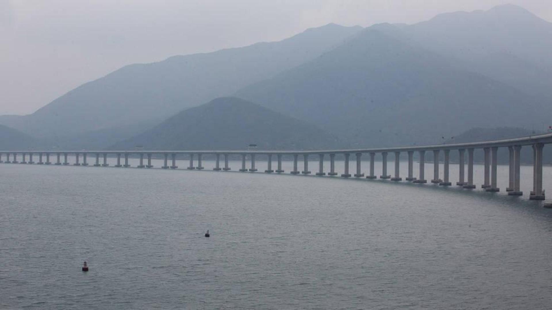 China inaugurará el puente sobre el mar más largo del mundo el próximo martes
