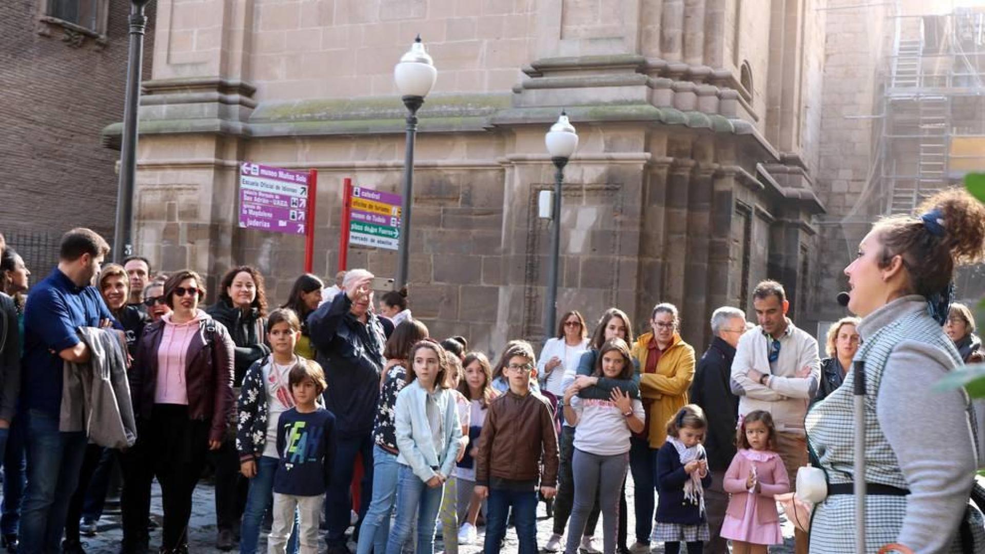 Animación, colorido y fiesta en la celebración del centro de la capital ribera, celebrado este sábado 20 de octubre.
