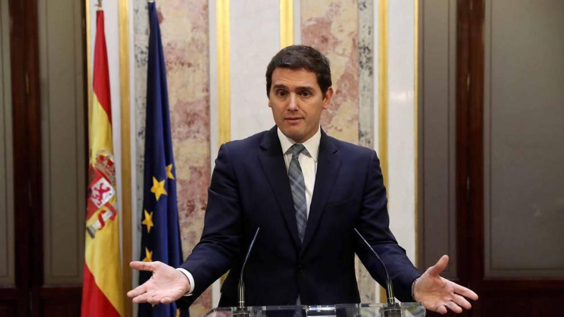 Nadal pide elecciones, Albert Rivera le apoya y en Twitter le recriminan su "incoherencia"