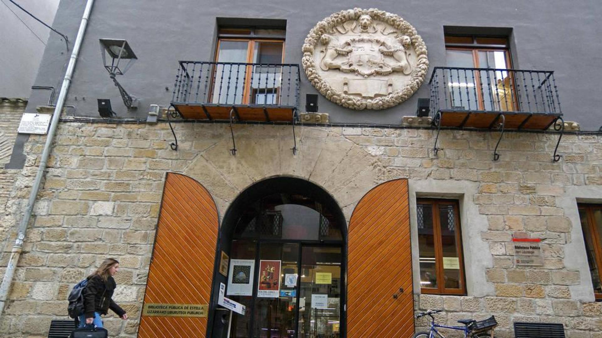 Biblioteca Pública de Estella