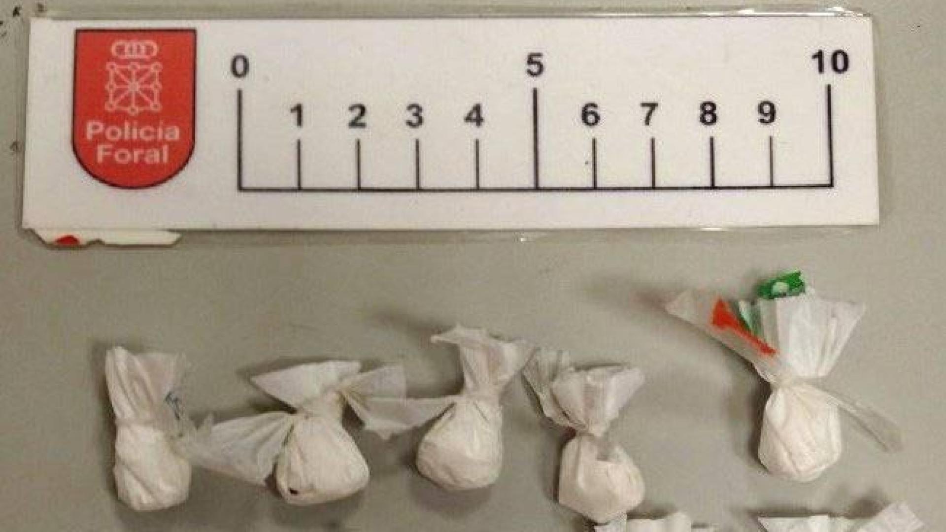 Tres jóvenes, detenidos en Tafalla en un control por tráfico de drogas