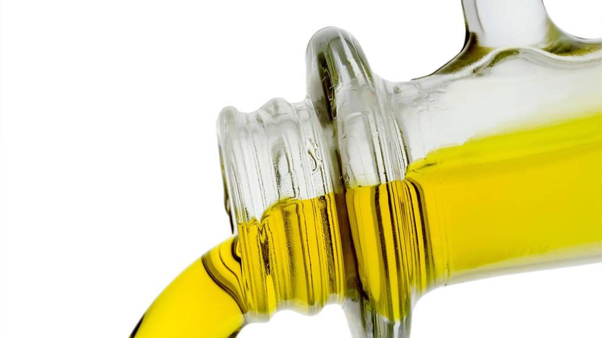 La OCU denuncia un fraude en 20 aceites de oliva virgen extra