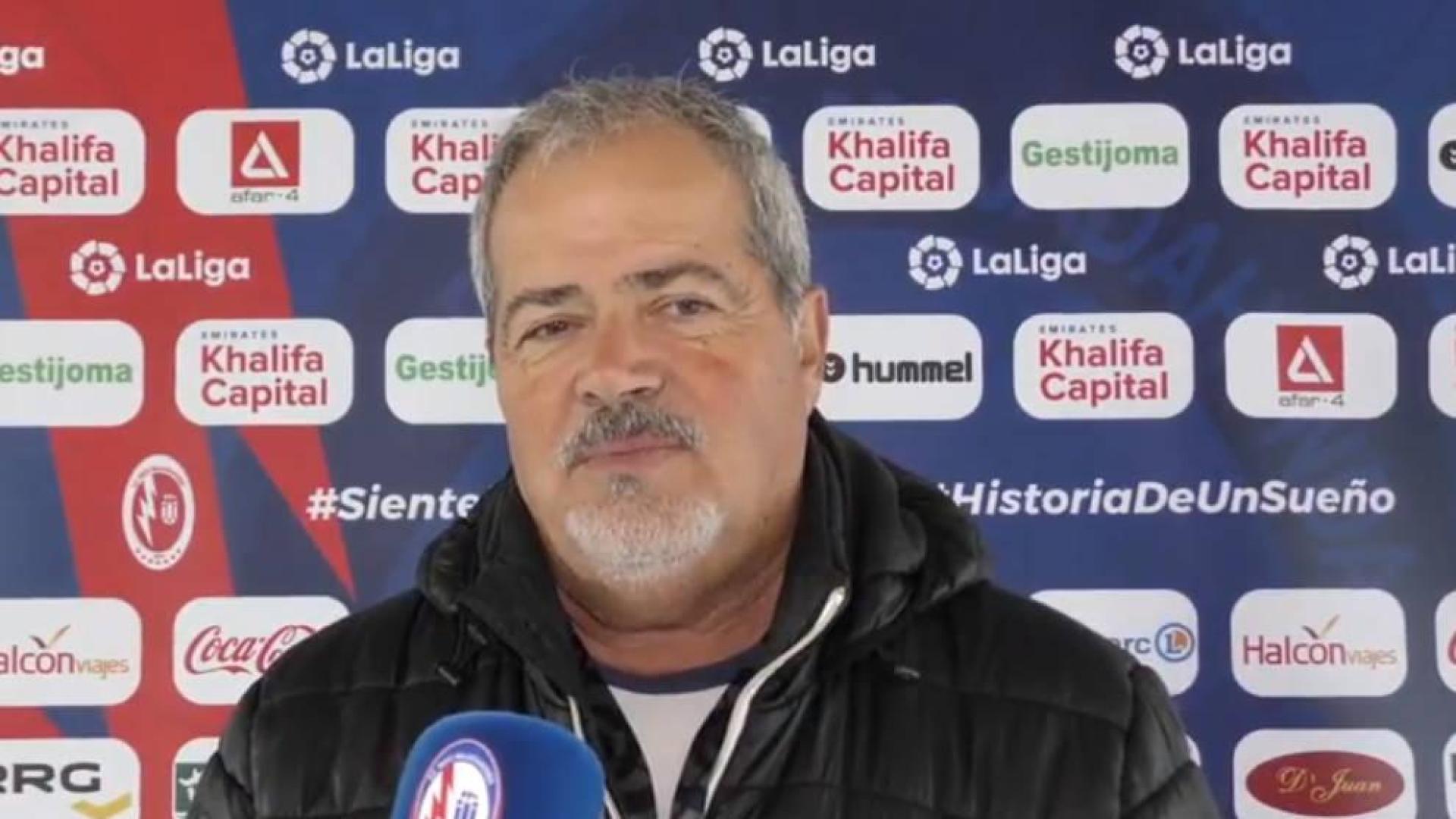 Iriondo: "Jugamos contra equipos de los que coleccionaba los cromos"