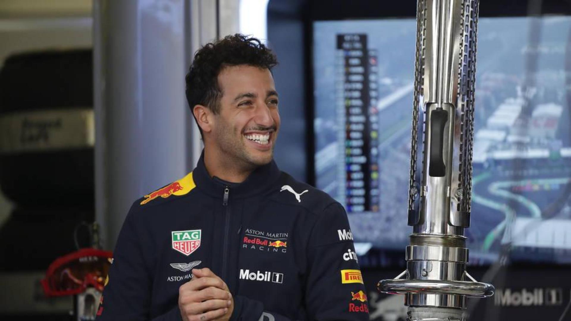 Ricciardo se adjudica la 'pole' en México; Hamilton saldrá tercero