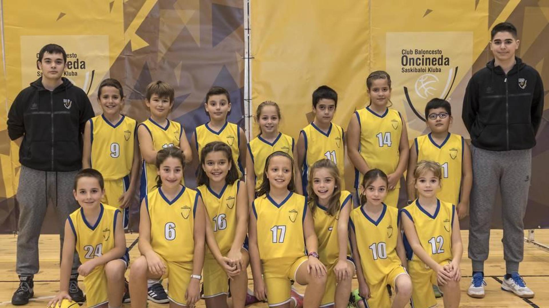 La gran familia amarilla del Club Baloncesto Oncineda