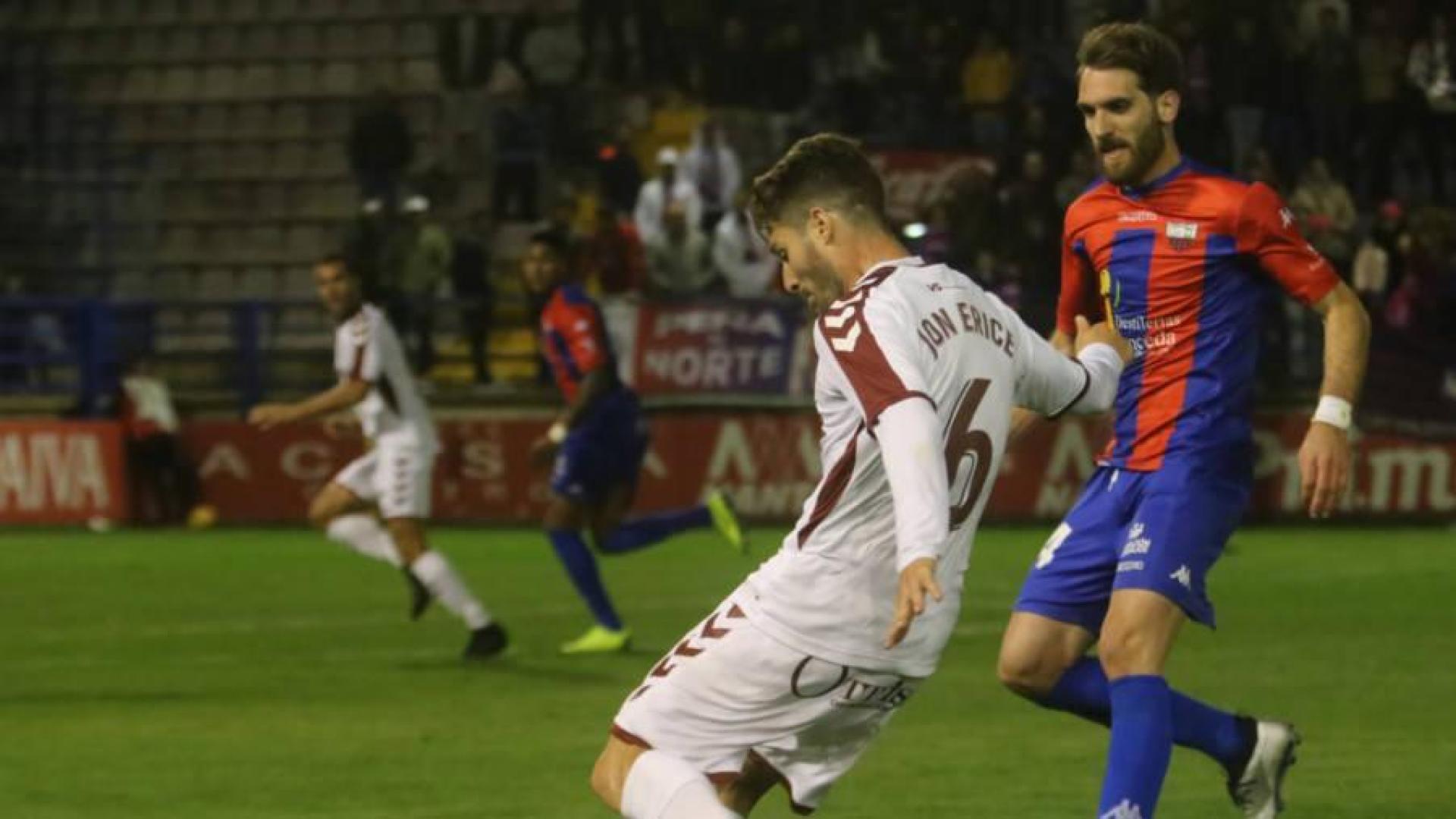 El Albacete entra en zona de 'play-off' y el Elche mira hacia arriba
