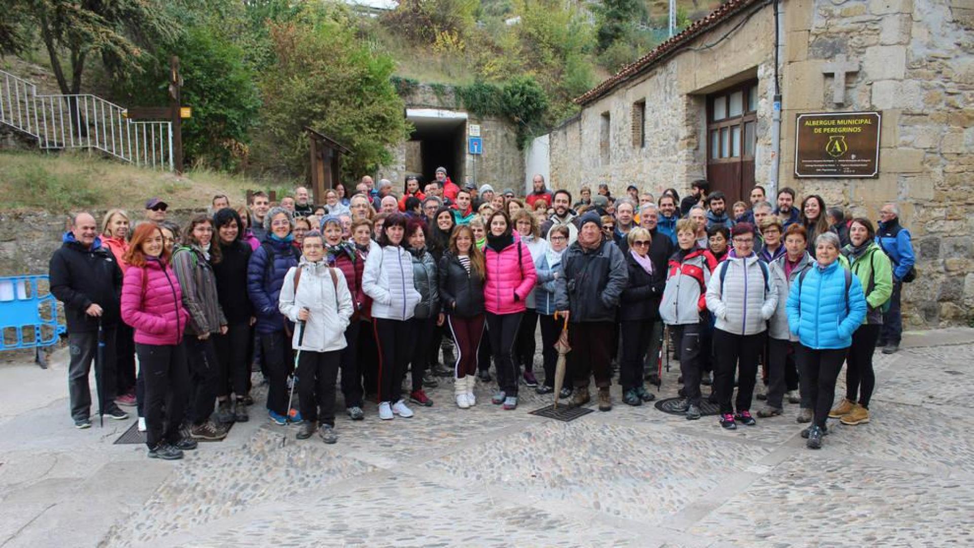 La ruta del zumaque de Estella se estrena con 150 participantes