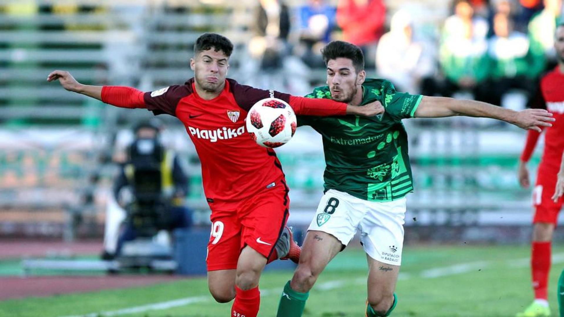 El Sevilla empata contra un Tercera y el Cádiz sorprende al Espanyol