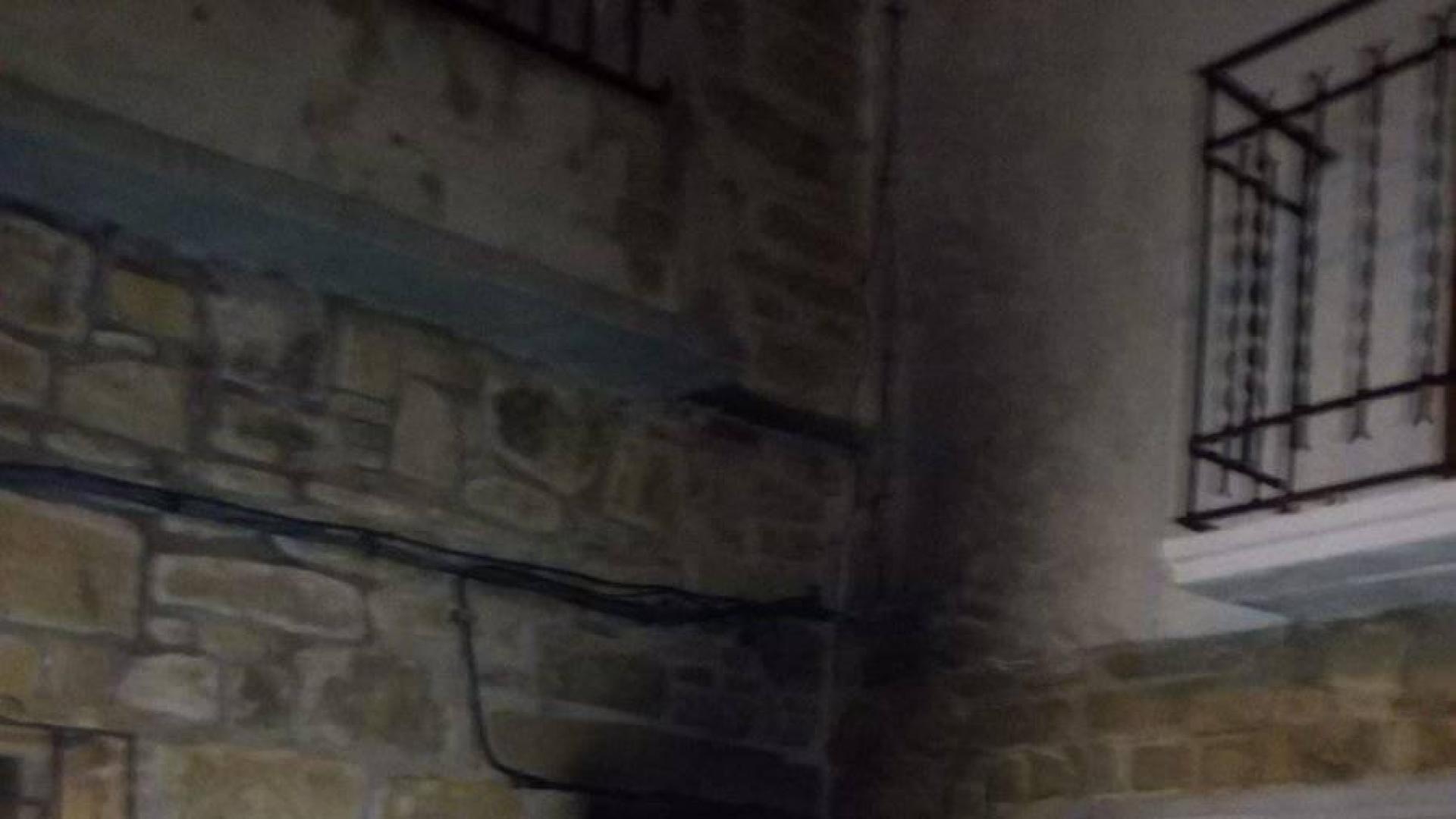 Atendidas ocho personas tras incendiarse una vivienda en Aibar
