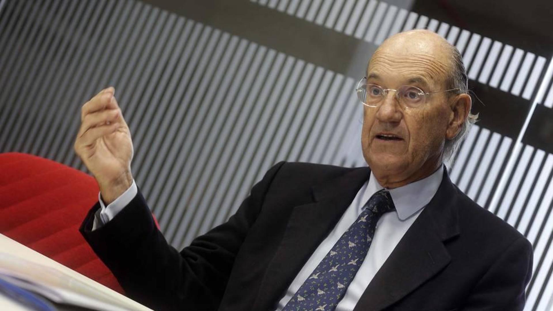 “El cuatripartito ha recortado la política de inversión en el desarrollo futuro”