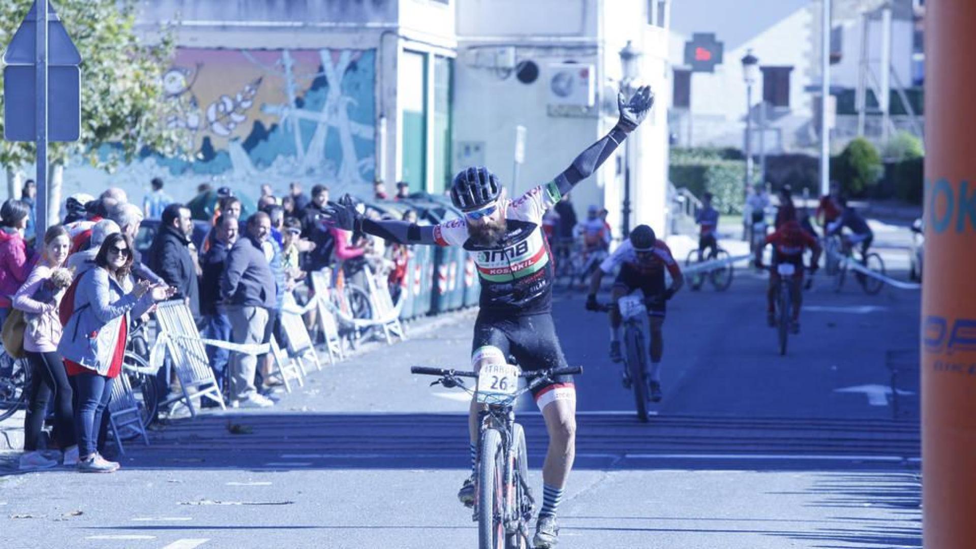 Bacu es un biker eterno