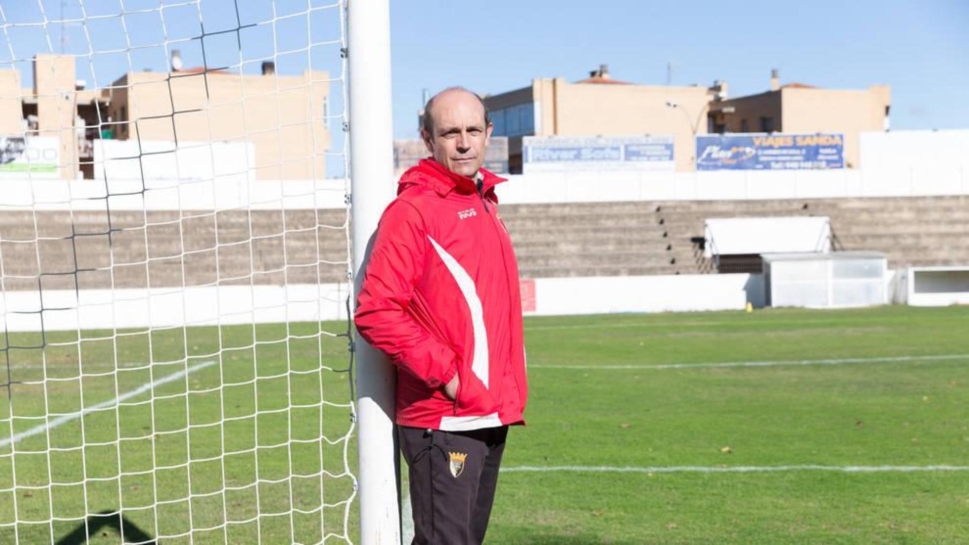 Lumbreras, entrenador del CD Tudelano: “Me siento 'fresco' y con cosas que aportar”
