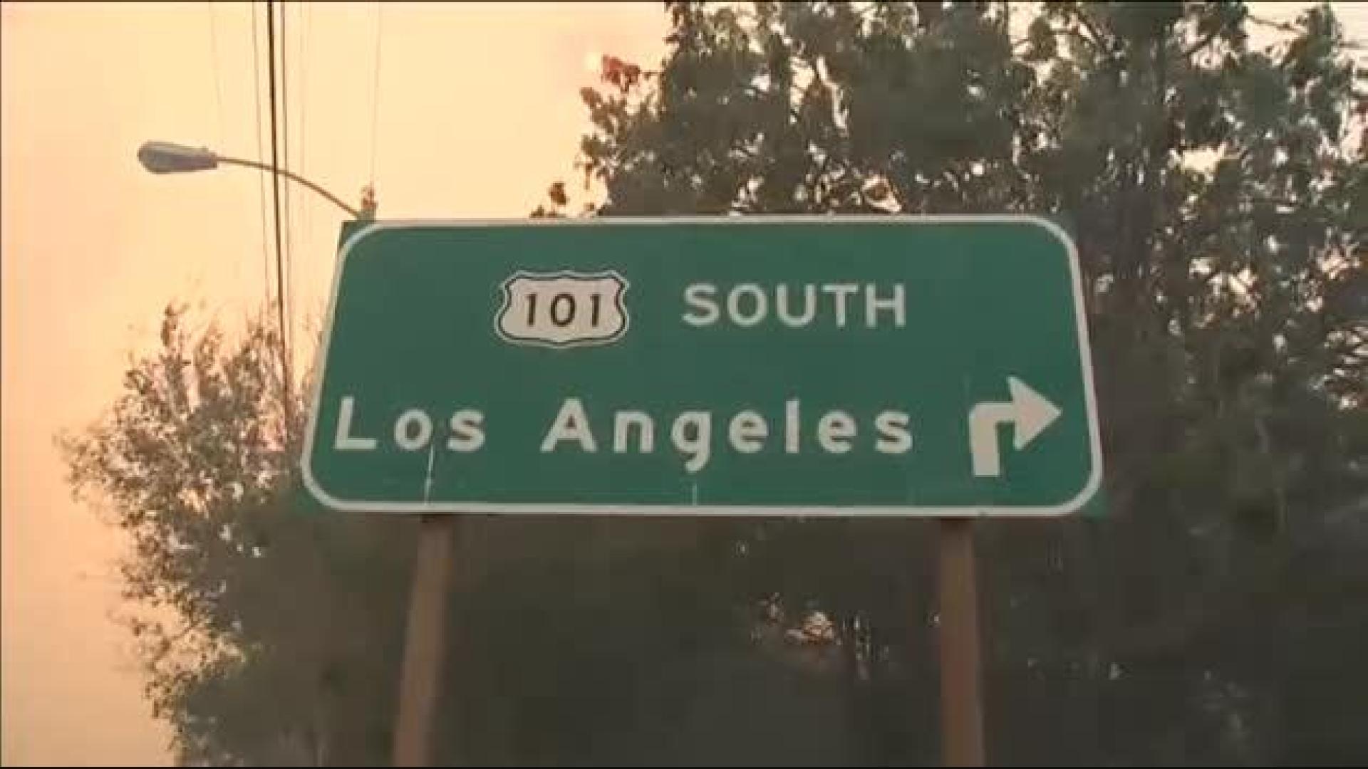 23 muertos y 250.000 desalojados por el voraz incendio de California